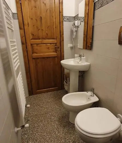 Il Covo Dei Re 3* Fiumedinisi